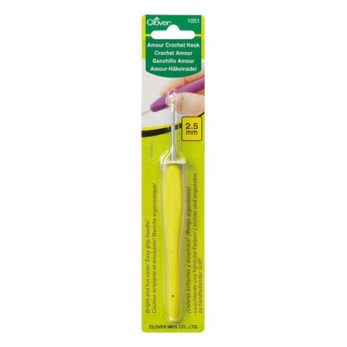 Clover Amour Crochet Hook 2.5mm