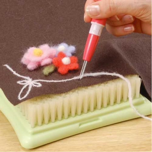 Clover Pen Style Needle Felting Tool